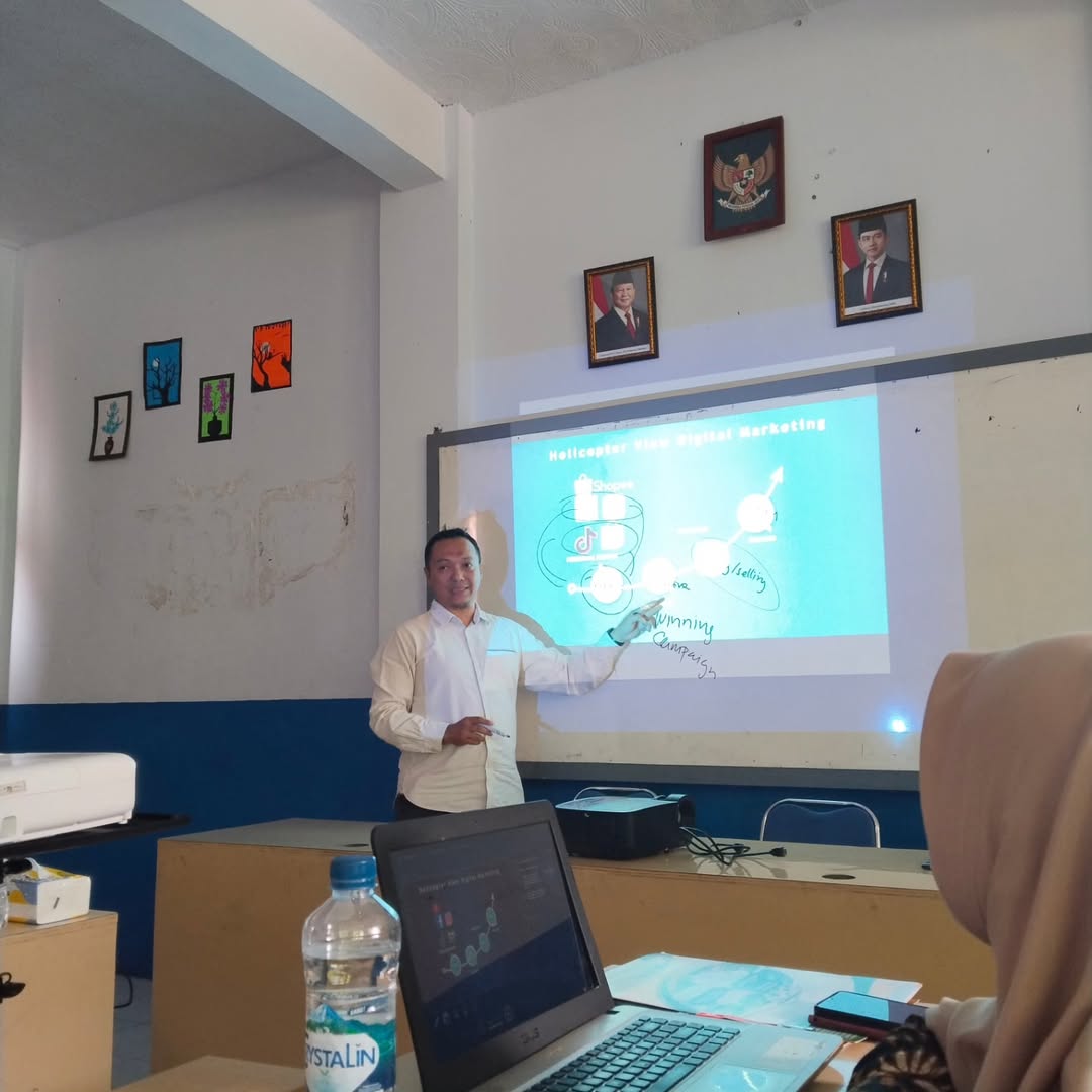 Menuju Standar Global:  Jurusan Pemasaran SMK Manbaul Ulum dan PT Tekad Digital Indonesia Sinkronkan Kurikulum Bisnis Digital